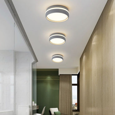 LED Flush Mount Round Ceiling Light For Hallways In Acrylic And Metal