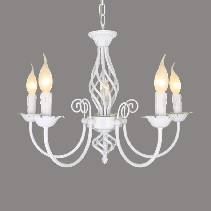 Pendant Light in Retro Candle Style for Dining Ambience