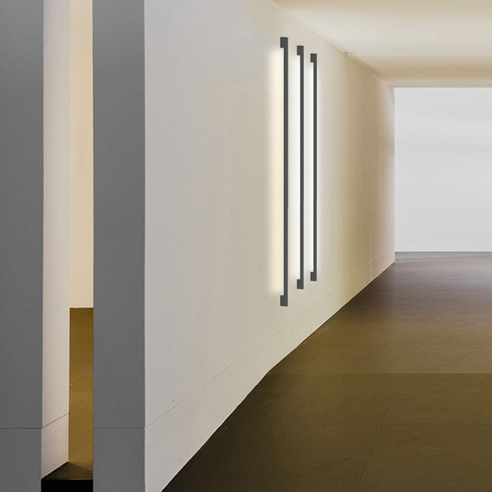 Modern Linear Indoor Slim Black LED Wall Light