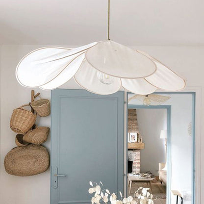 Warm Fabric Shade Pendant Light Ritta