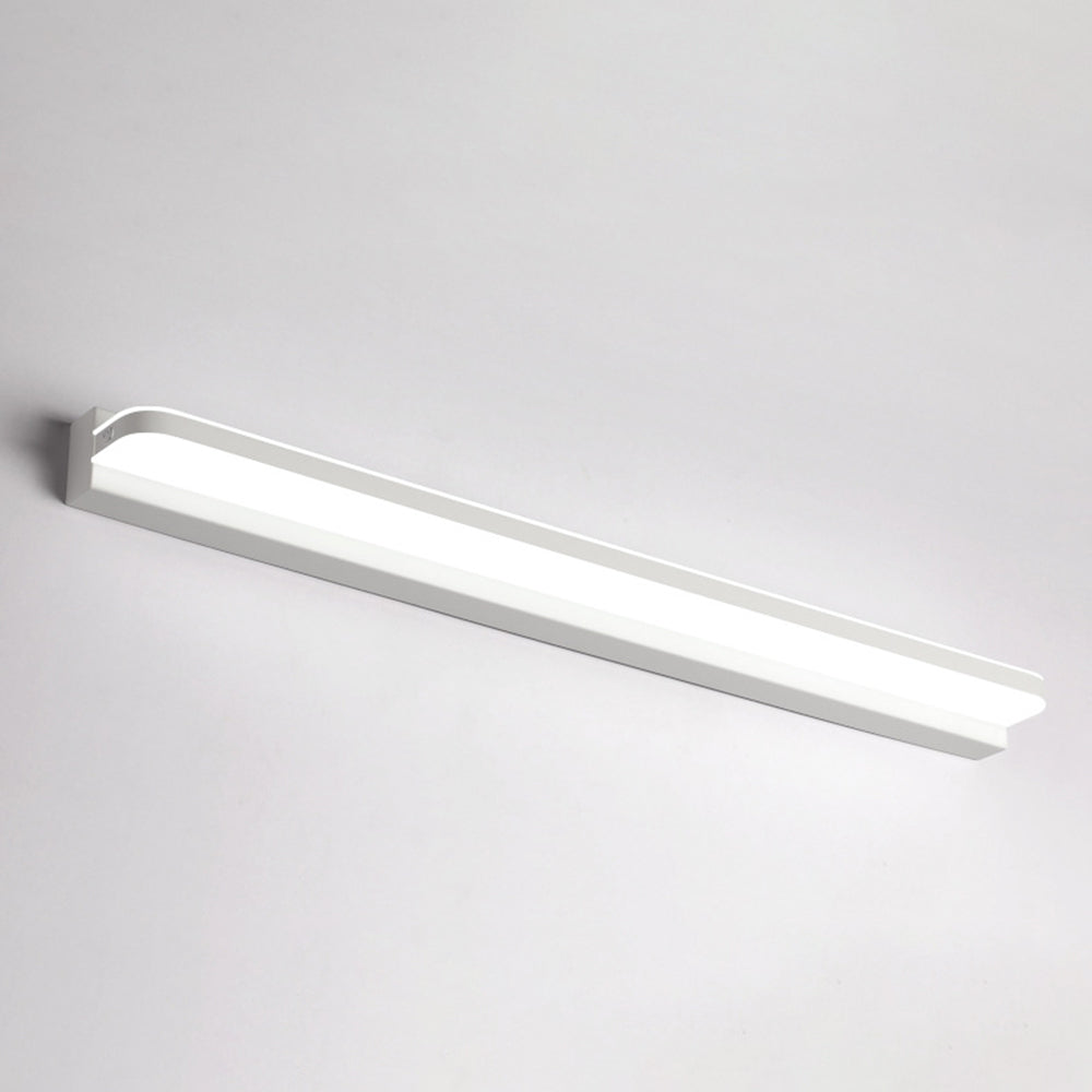 Modern Rectangular Bathroom Wall Light With Mirror Finish