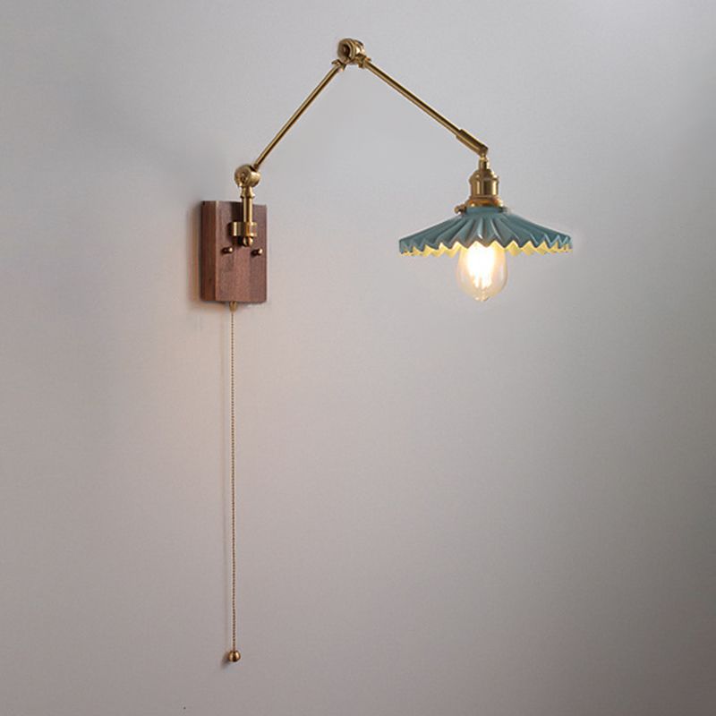 Modern Metal Adjustable Folding Wall Lamp LumaFold