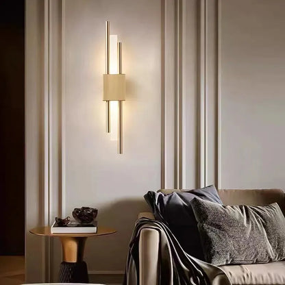 LED Wall Light With Warm White Glow In Marble And Metal
