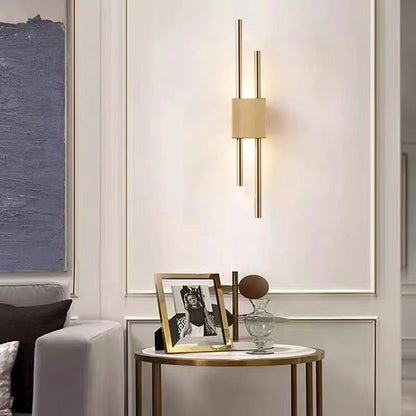 LED Wall Light With Warm White Glow In Marble And Metal