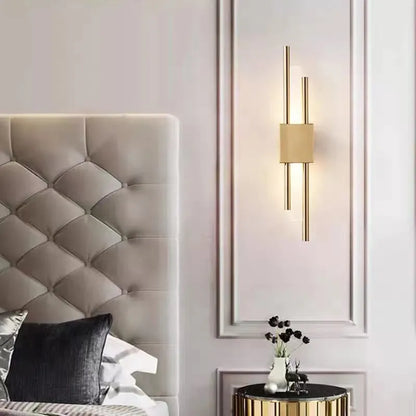 LED Wall Light With Warm White Glow In Marble And Metal