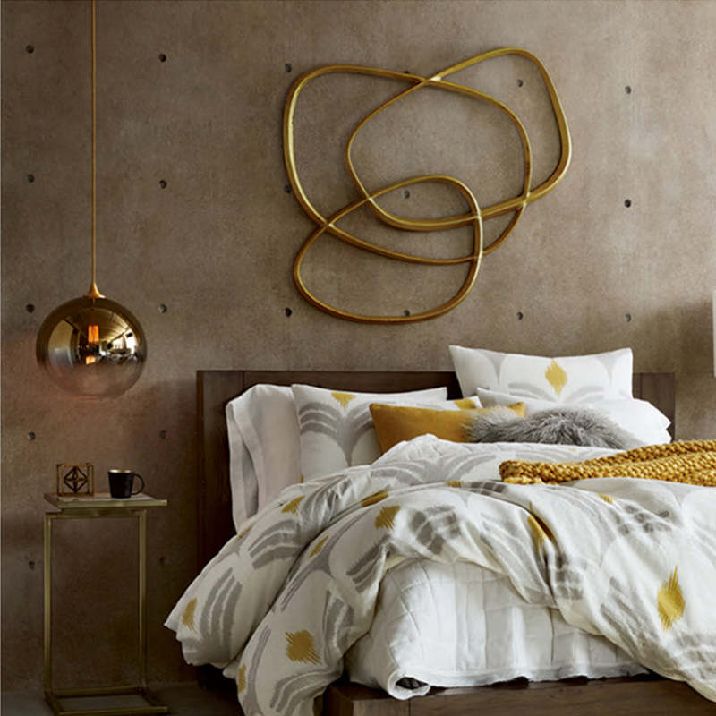 Gentle Gradient Glow Frosted Balloon Pendant Light