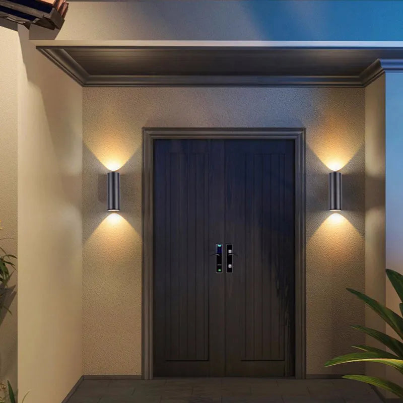 Dual Heads Outdoor Minimalist Metal Wall Light Black