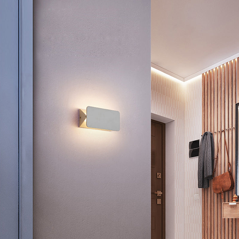 White Finish LED Metal Rotatable Wall Lamp For Indoor Use