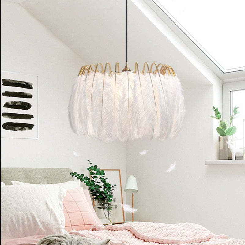 Warm Ambience And Luxurious Soft Glow Elegant Feather Pendant Light