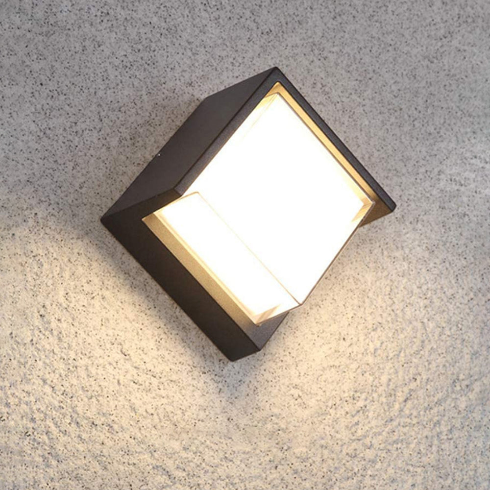 Matte Black Metal Outdoor Wall Light Nova Edge Square