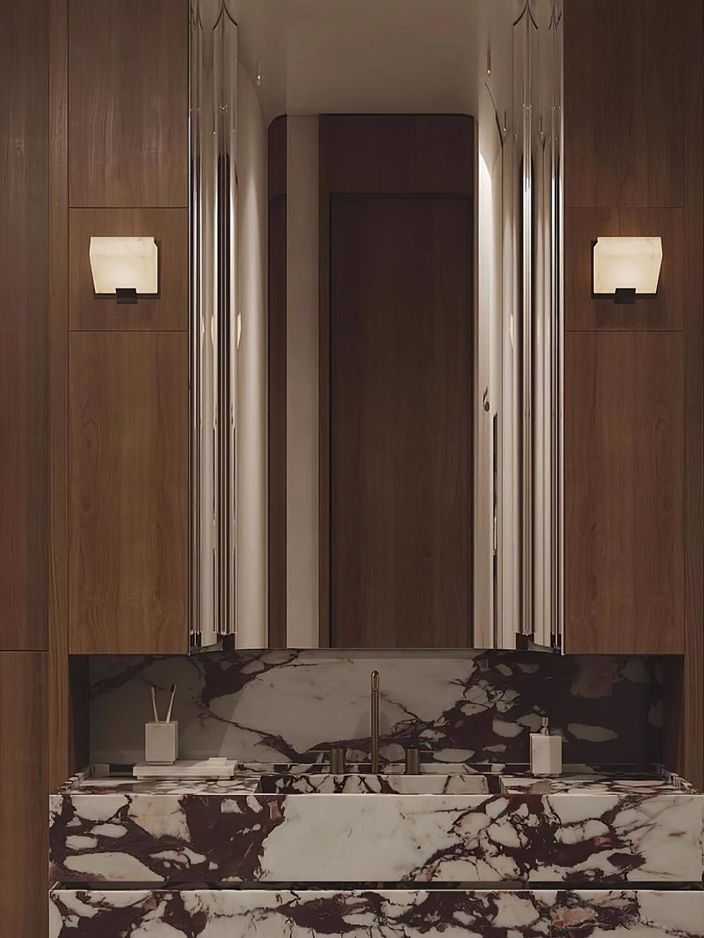Alabaster Sculptural Cube Elegant Wall Light