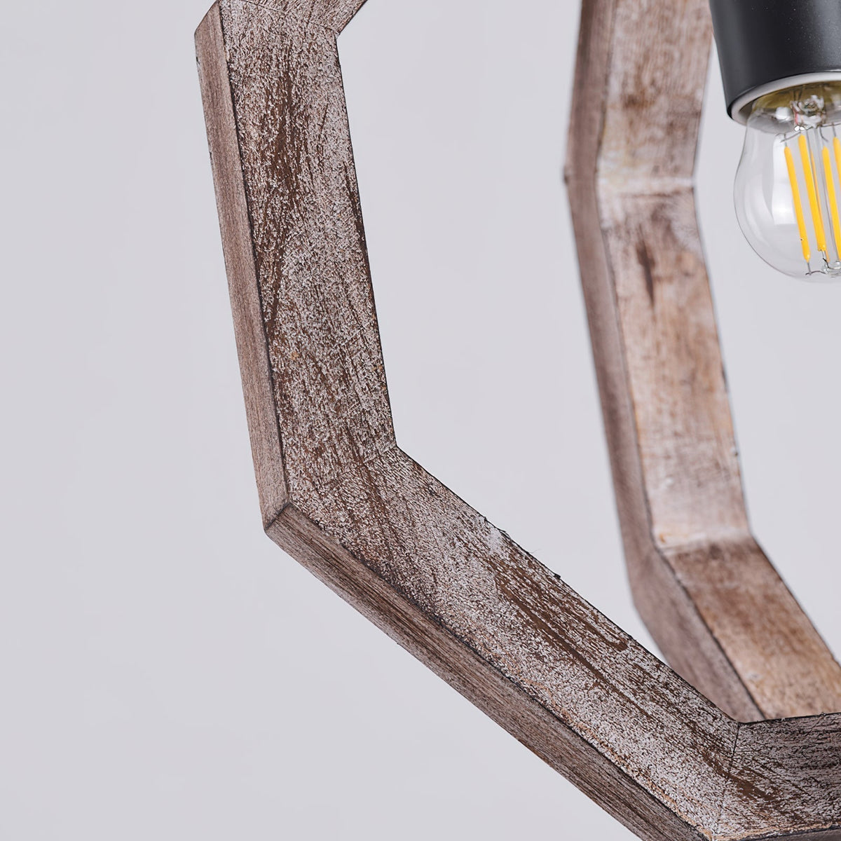 Wooden Shade Pendant Lamp With Creative Iron