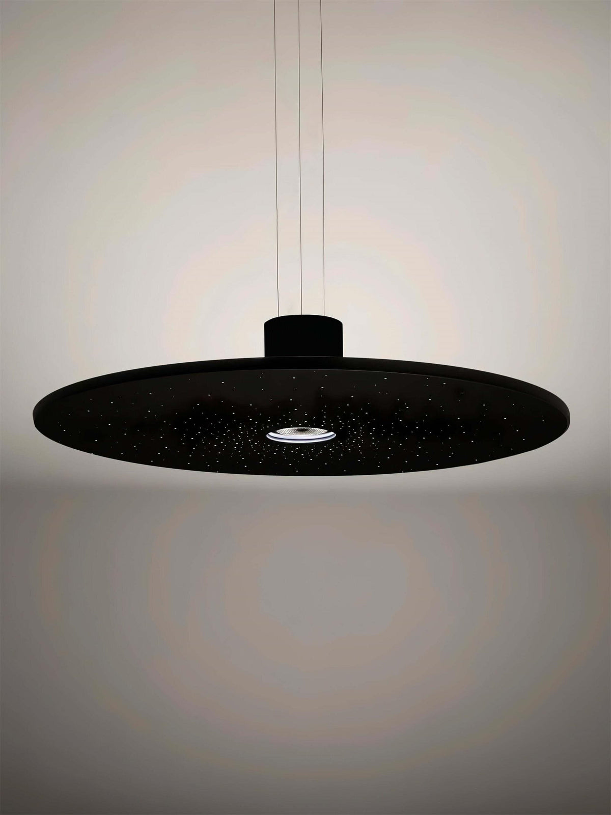 Modern Premium Pendant Lamp Black With Integrated LED