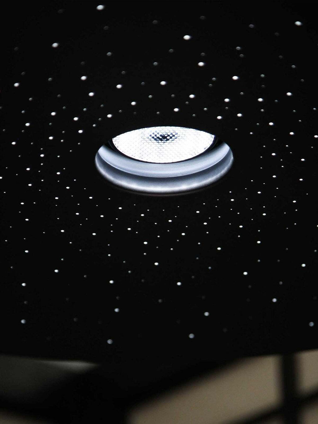 Modern Premium Pendant Lamp Black With Integrated LED