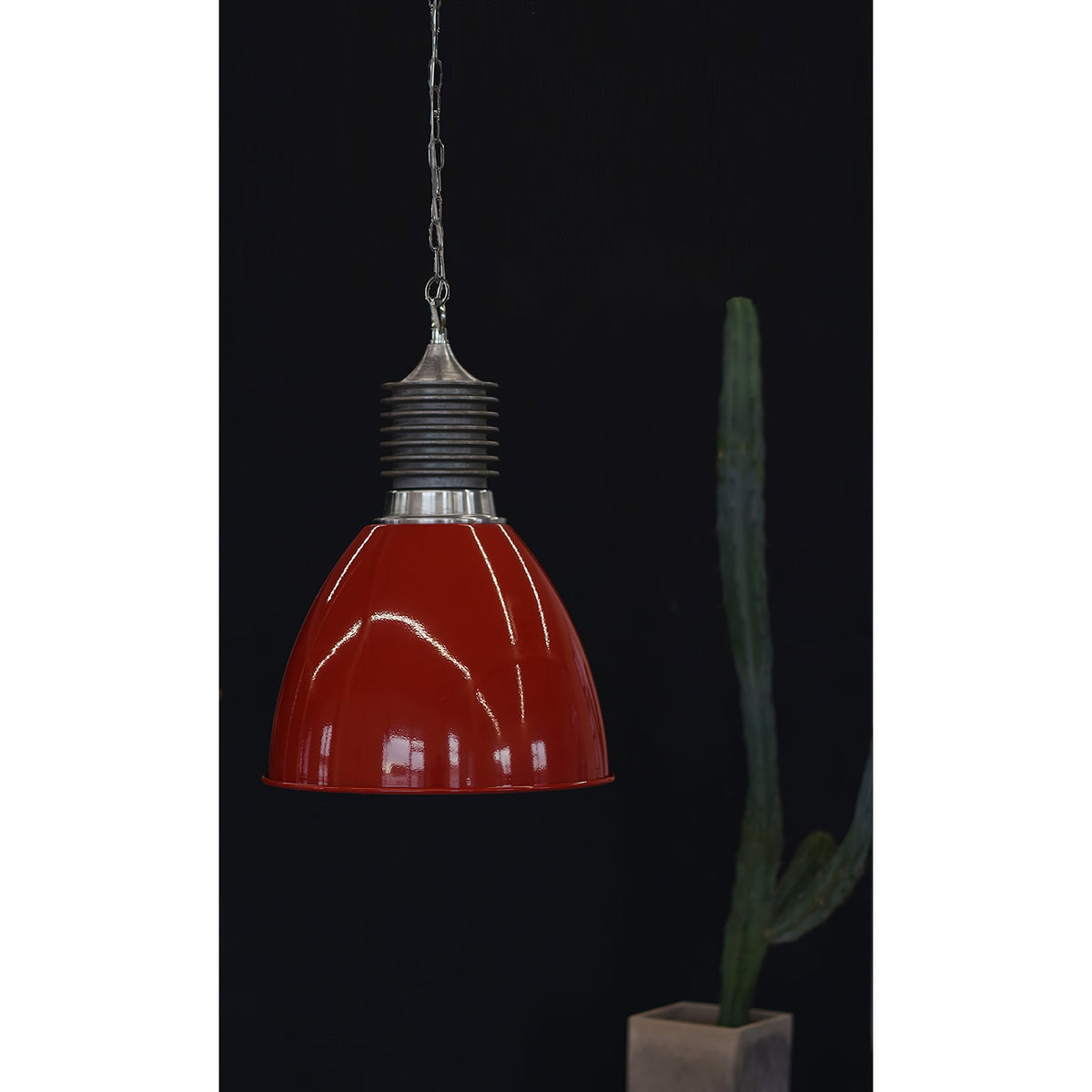 Modern Interiors Sleek Metal Pendant Lamp