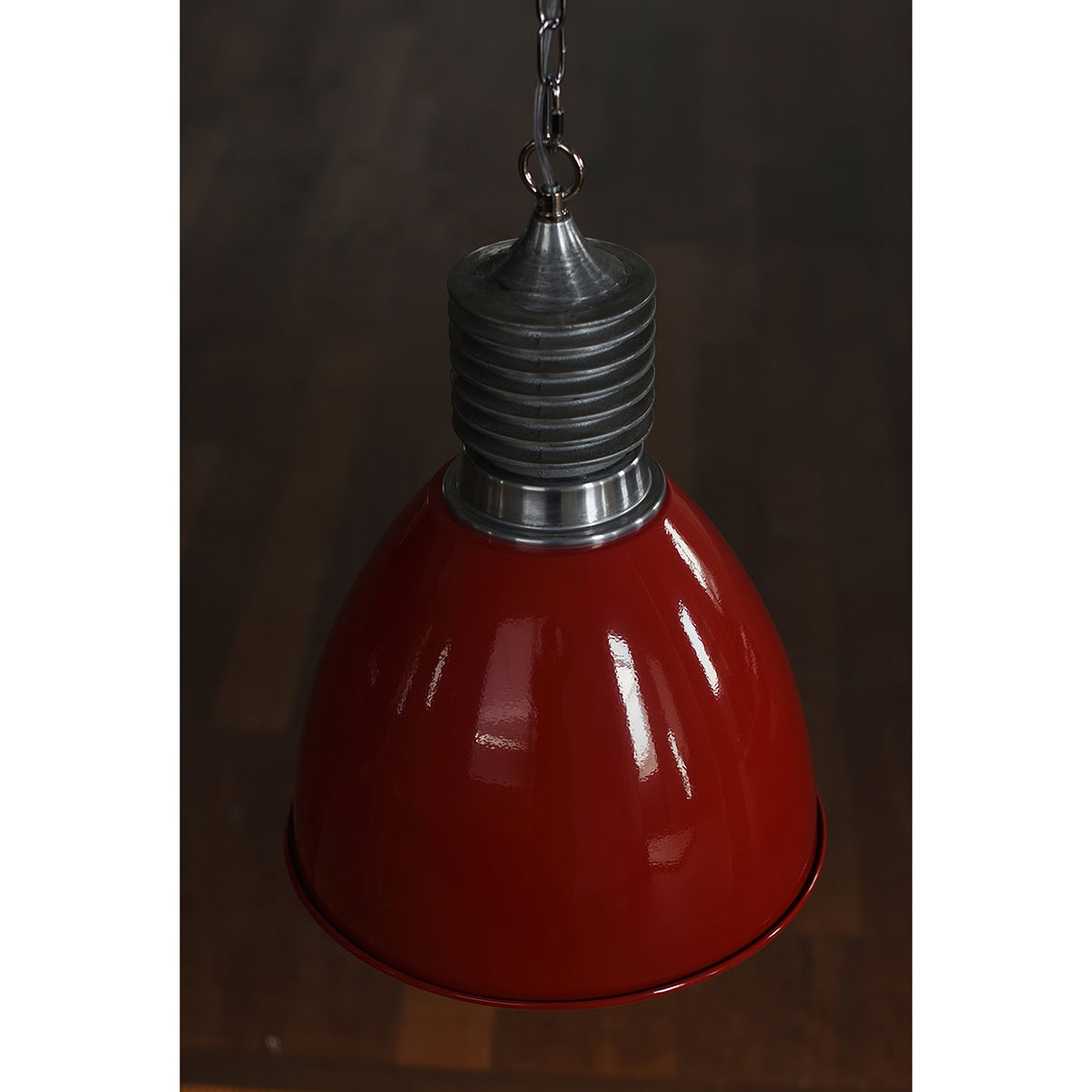 Modern Interiors Sleek Metal Pendant Lamp