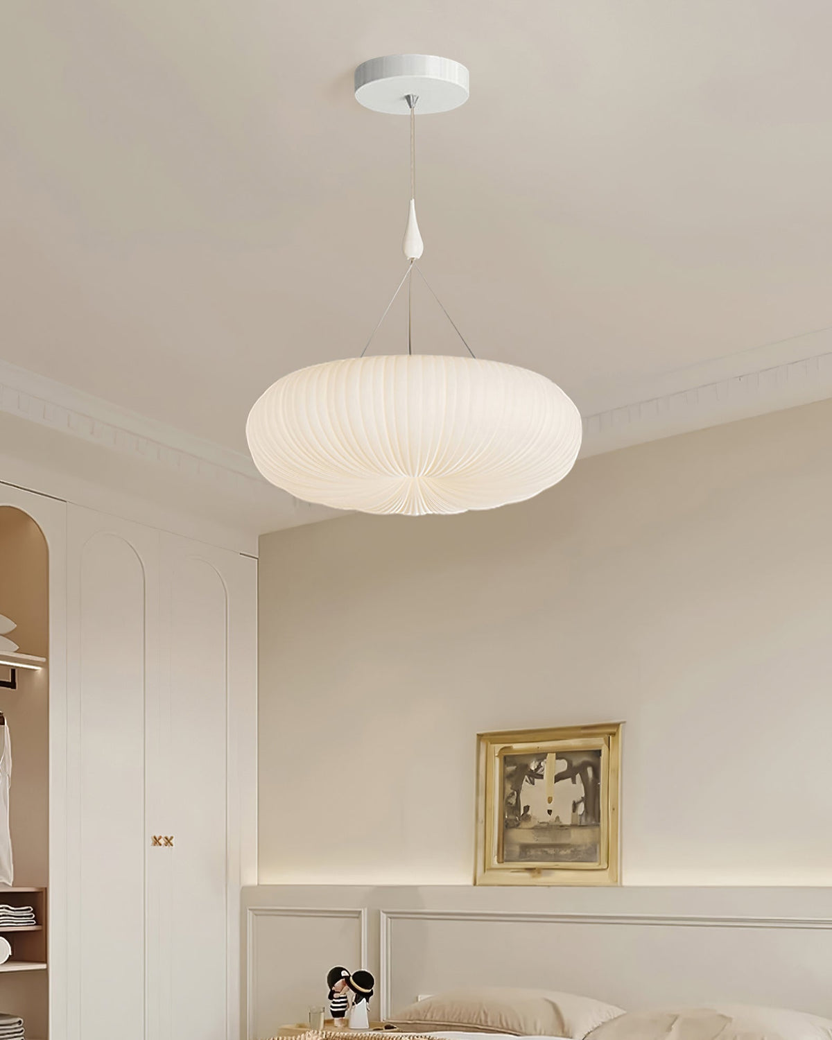 Long Lasting LED Elegant Oval Pendant Light