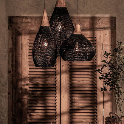 Cozy Living Room Ambience Braided Rattan Pendant Lamp