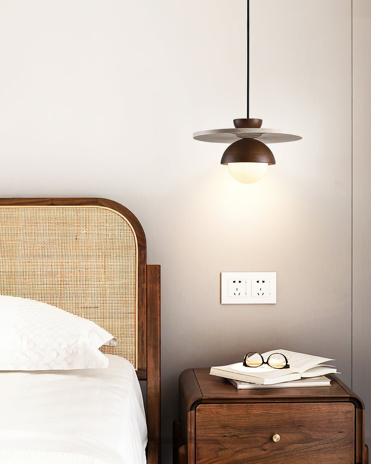 Pendant Lamp With Warm Ambience Layered Travertine
