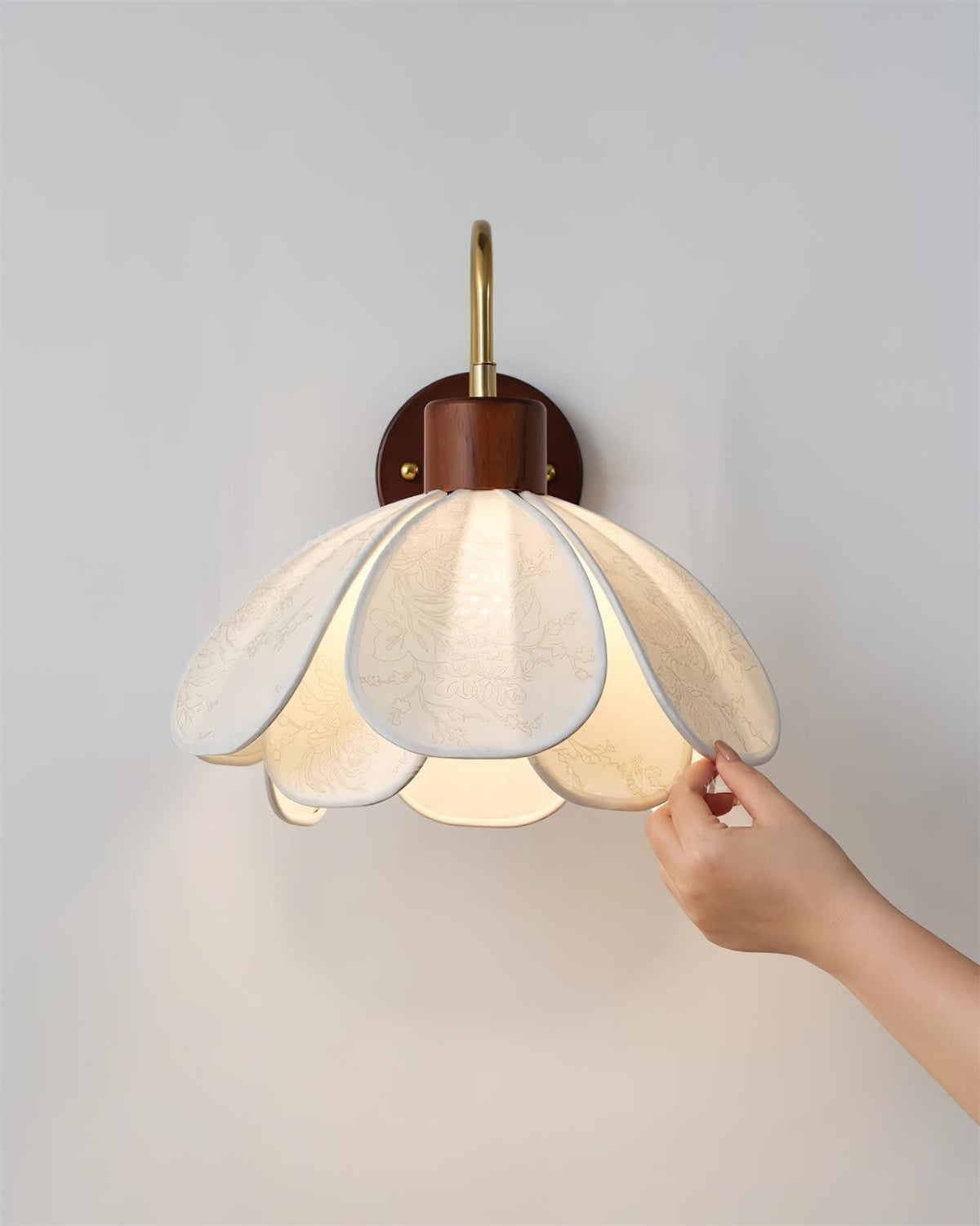 Floral Glass Wall Light Heritage Damp Rated