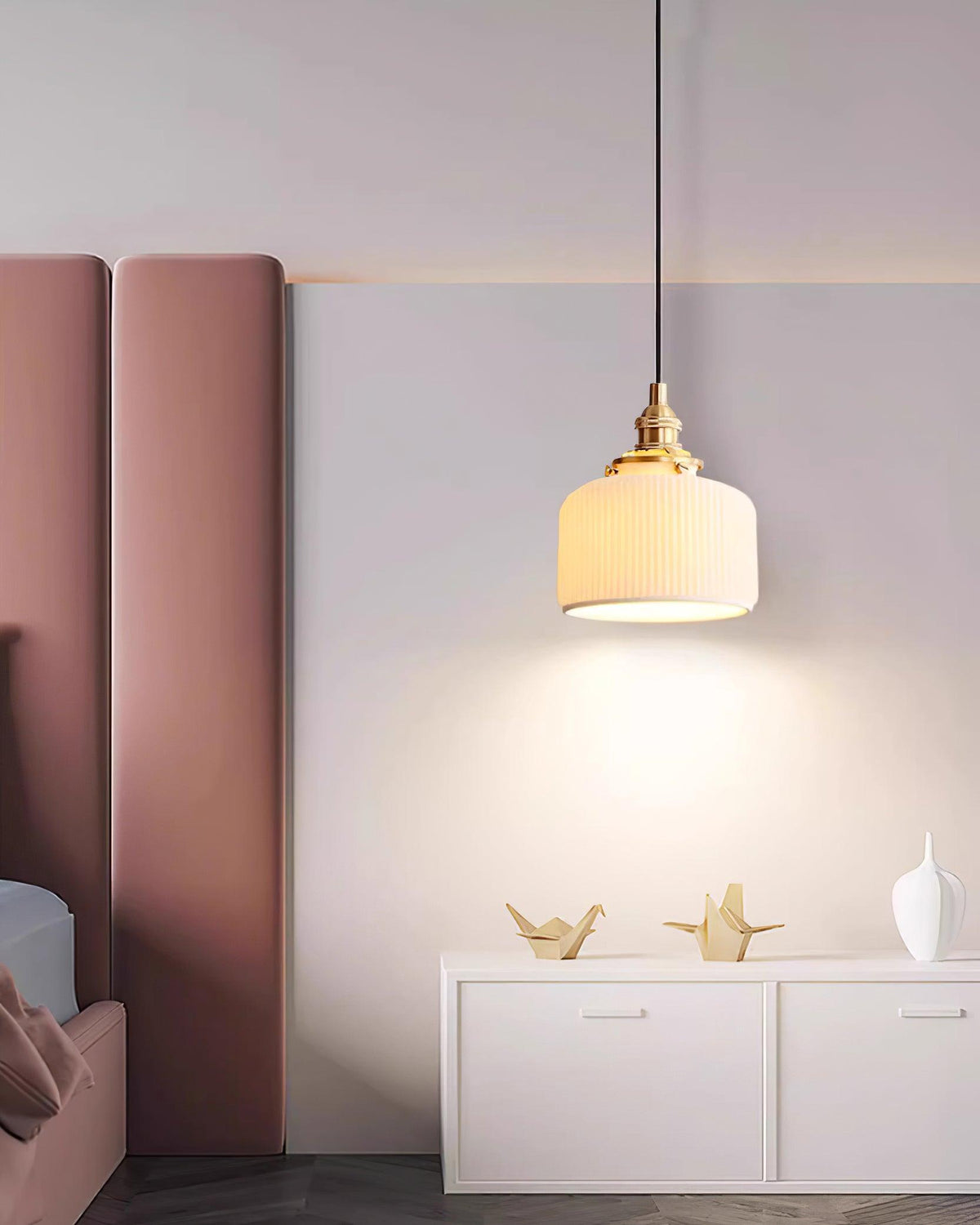 Ribbed Ceramic Shade Pendant Light For Ambient Lighting