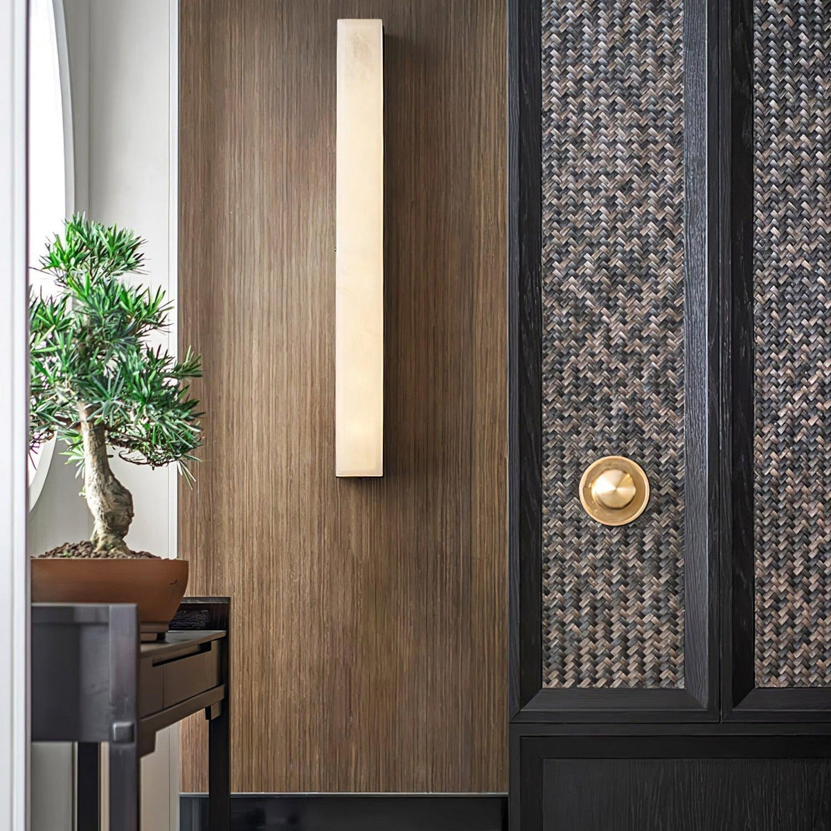 Alabaster Brass Vertical Wall Light