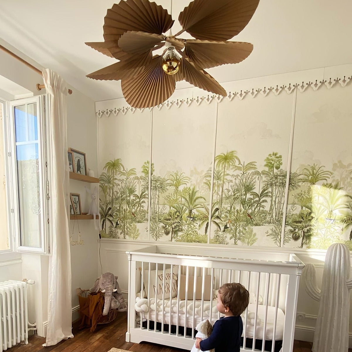 Pendant Lamp With Warm Glow Lyra Pleated Leaf Lotus