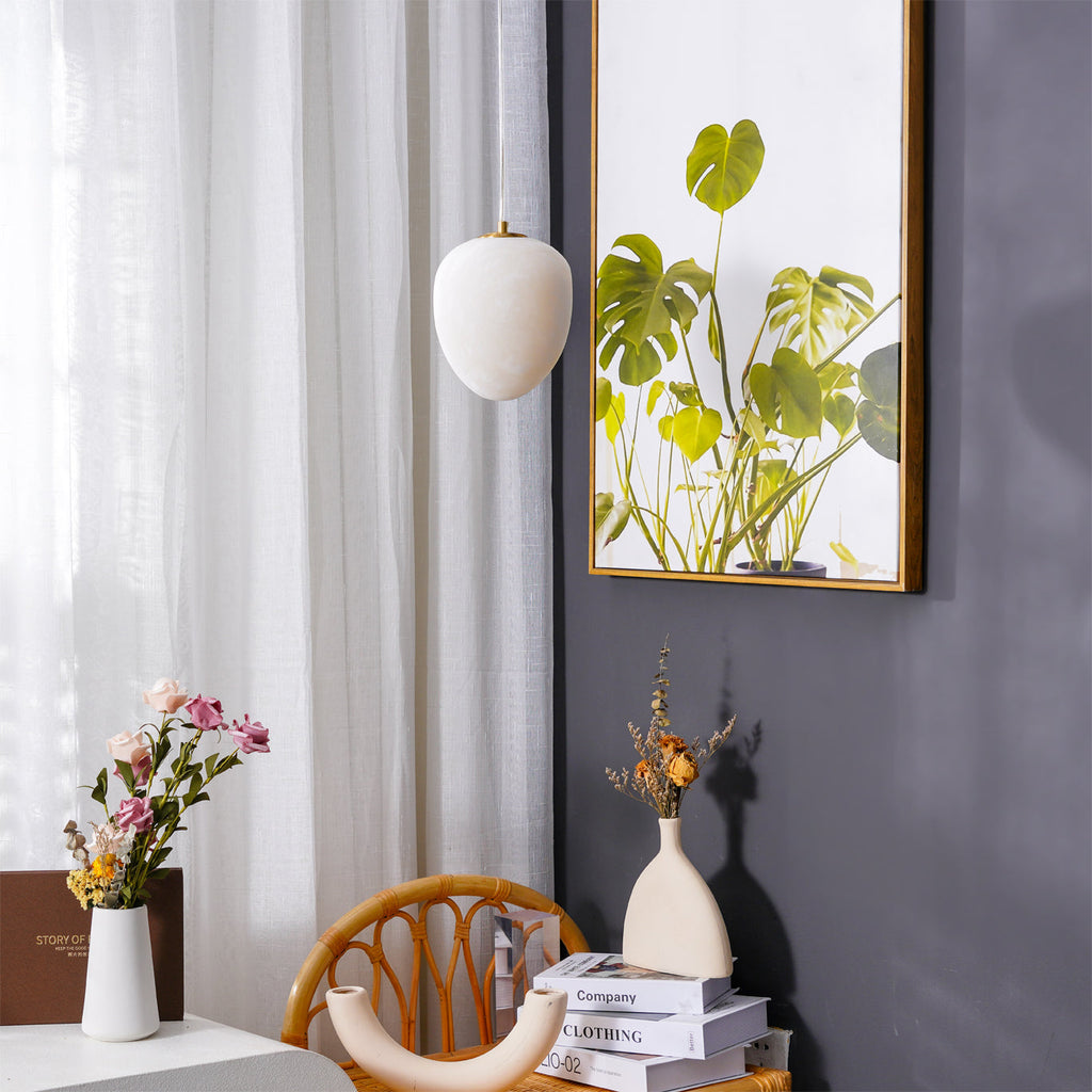 Pendant Lamp for Elegant Ambience in Goose Alabaster Brass
