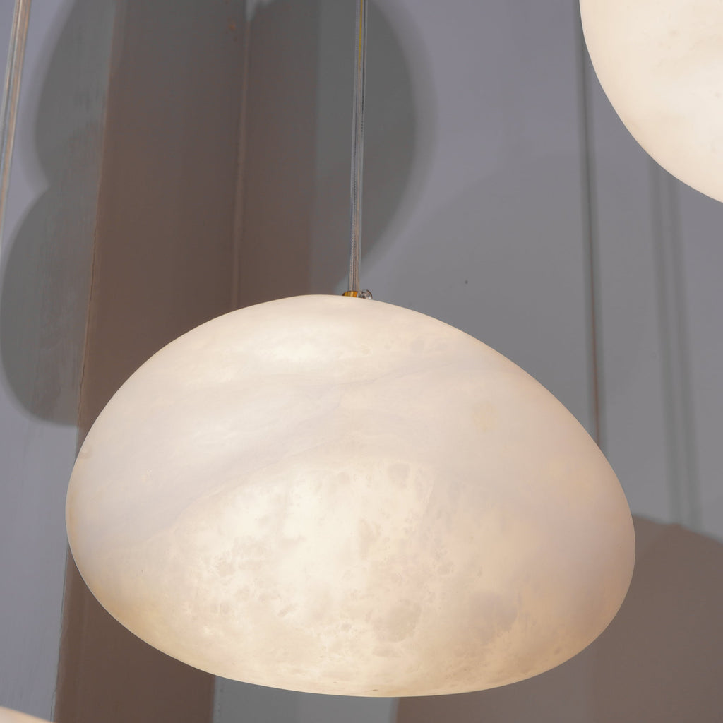 Pendant Lamp for Elegant Ambience in Goose Alabaster Brass