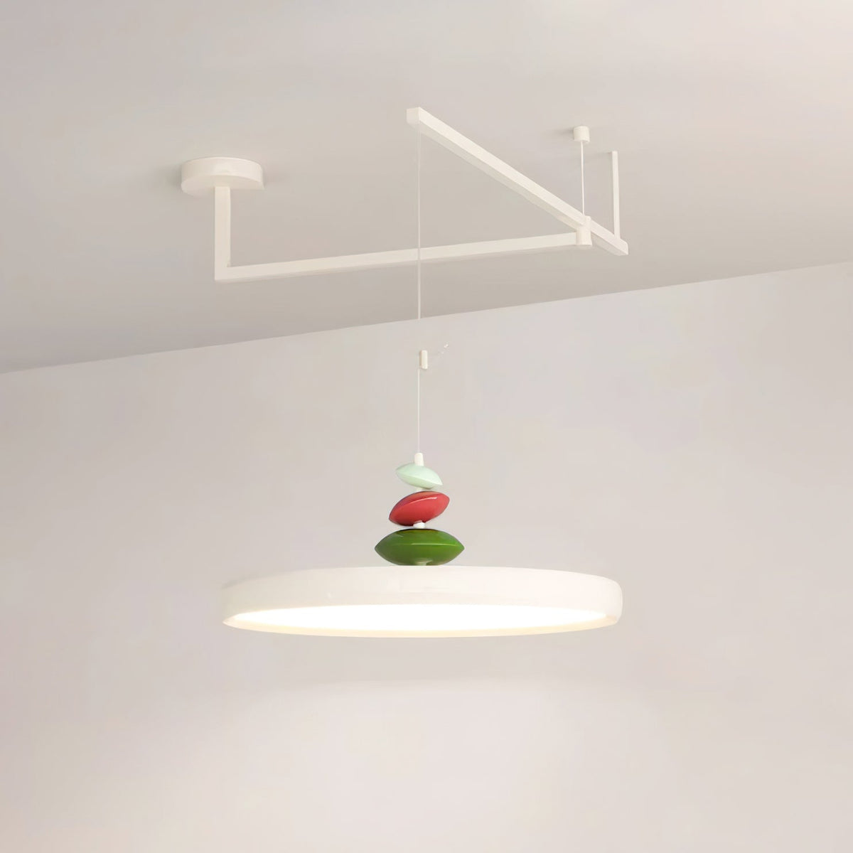 Modern Decor Metal Pendant Lamp With Round Acrylic Shade
