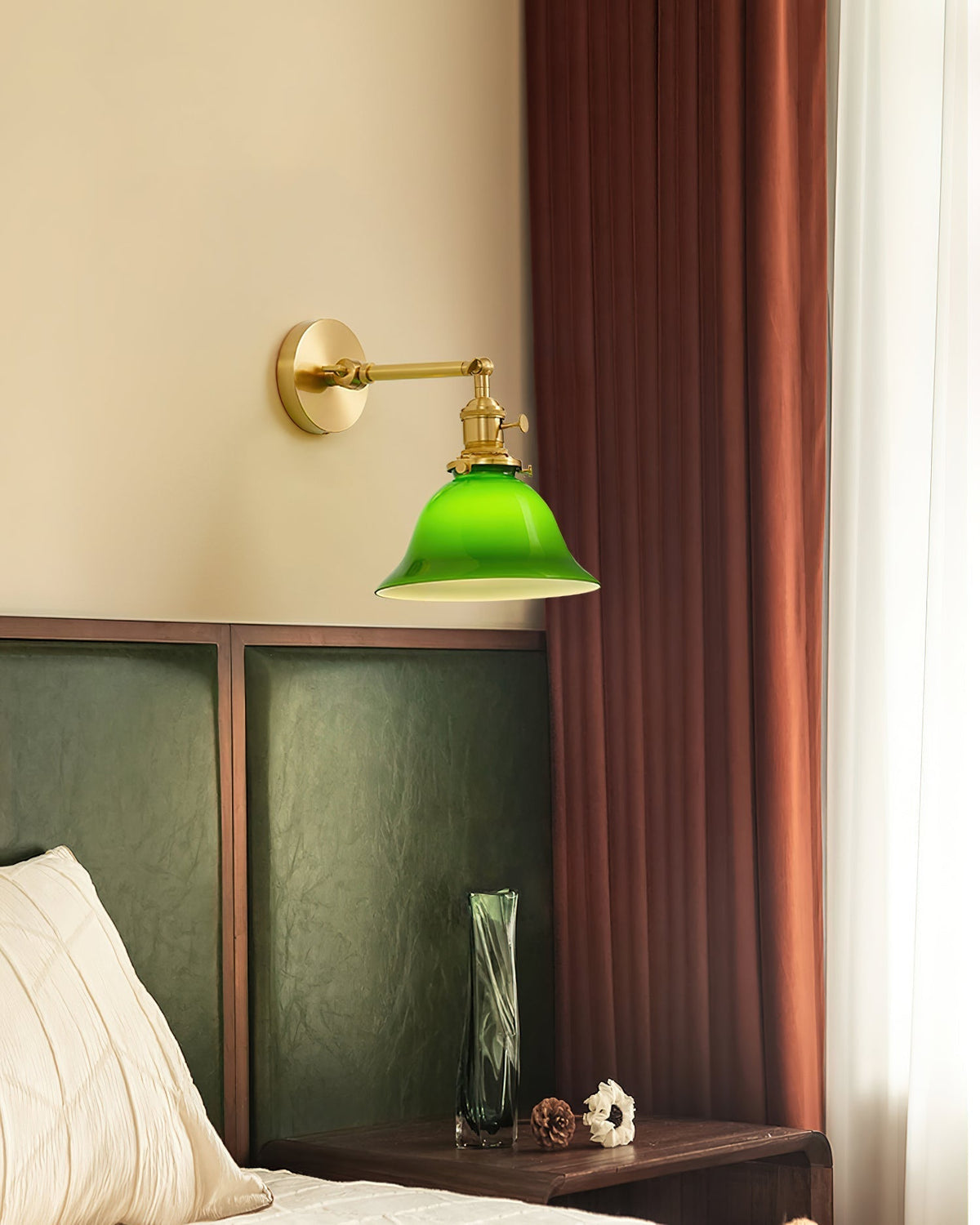 Adjustable Brass Wall Lamp For Bathrooms With Glass Shade