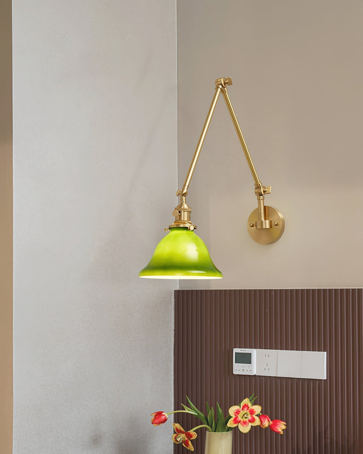 Adjustable Brass Wall Lamp For Bathrooms With Glass Shade