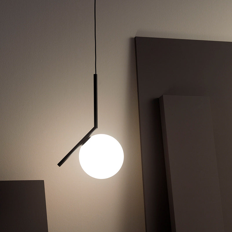 Glass And Metal Globe Pendant Light For Ambience Arisha
