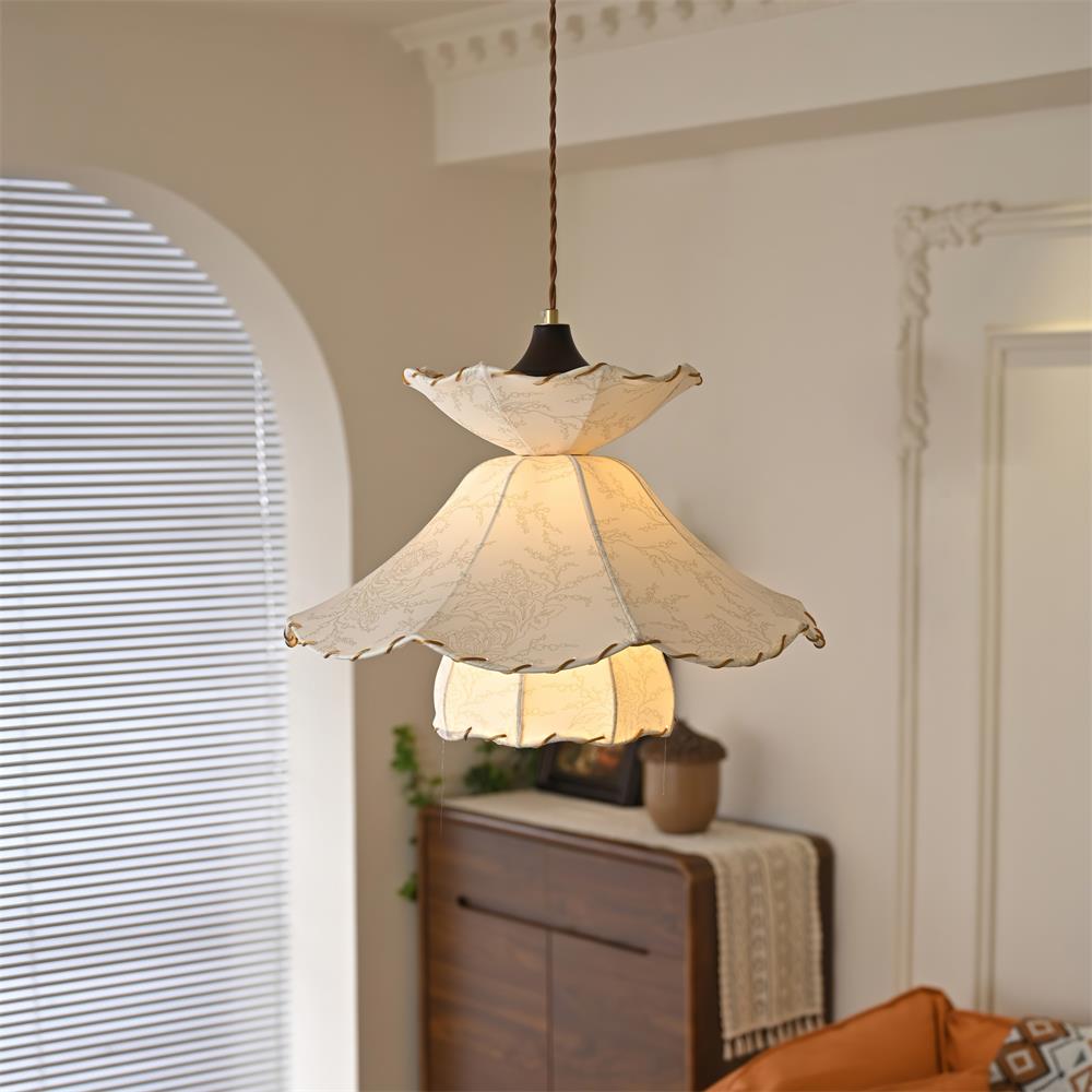 Soft Lighting Minimalist Fabric Scalloped Pendant Lamp
