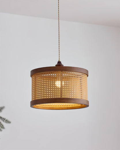 Warm Natural Ambience Handwoven Rattan Pendant Lamp