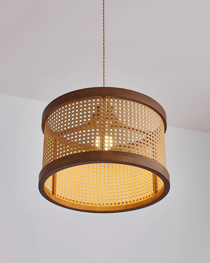 Warm Natural Ambience Handwoven Rattan Pendant Lamp