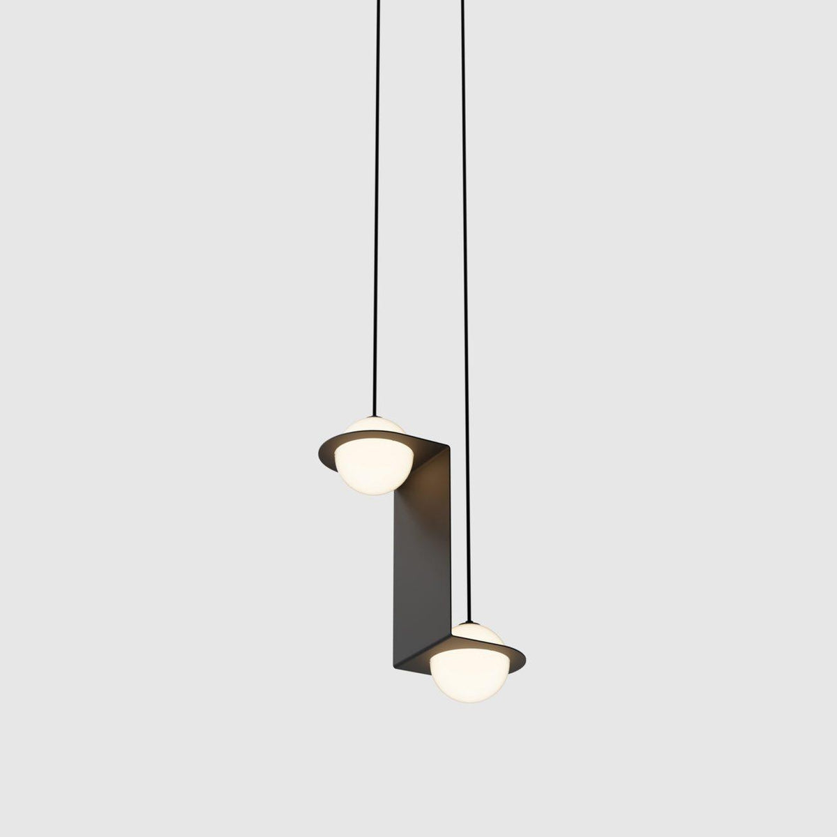 Adjustable Height Black Glass Pendant Lamp Selan