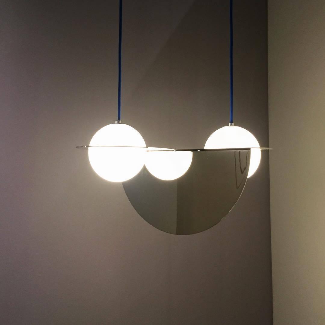 Adjustable Height Black Glass Pendant Lamp Selan