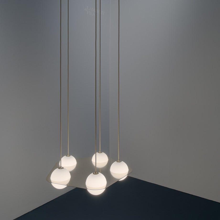 Adjustable Height Black Glass Pendant Lamp Selan