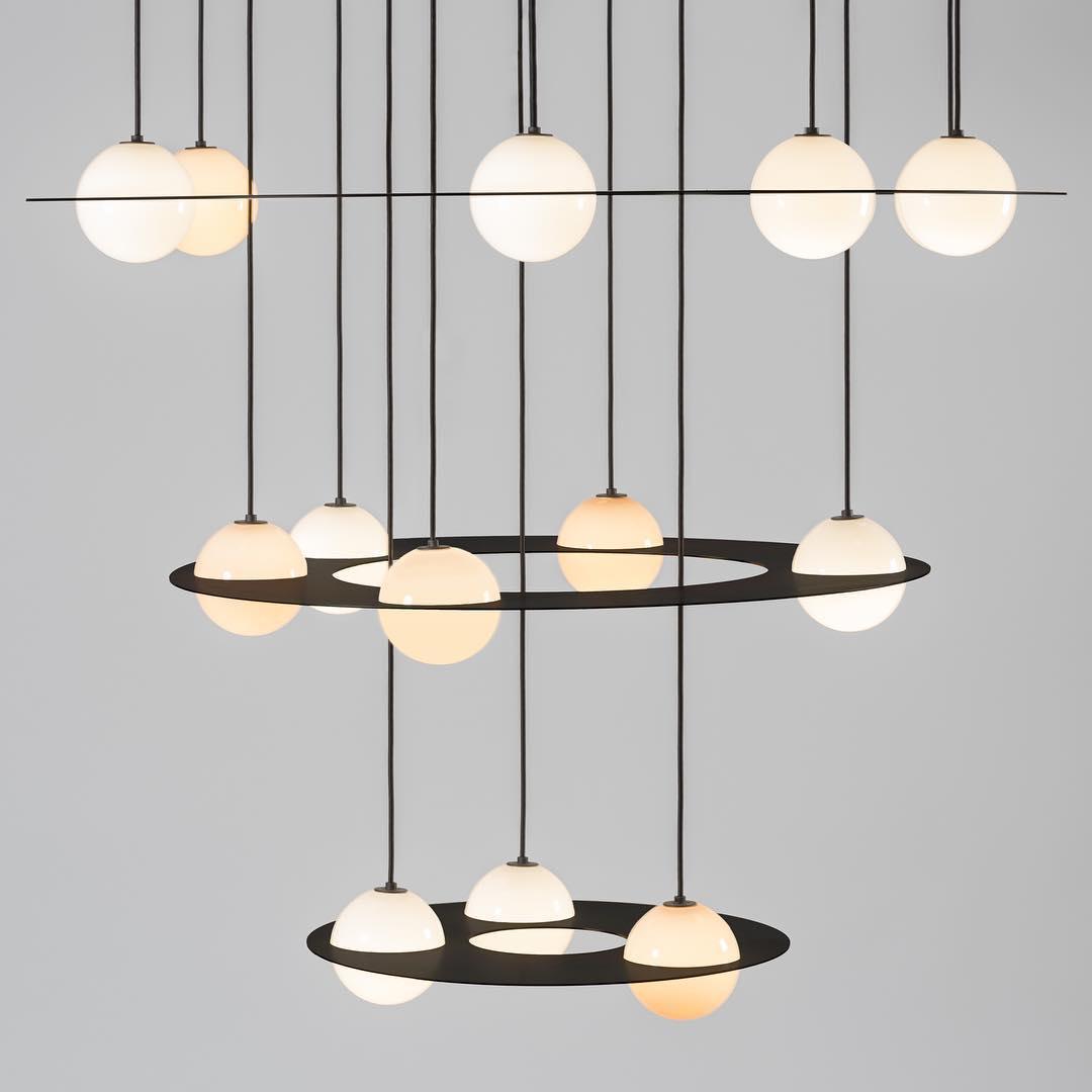 Adjustable Height Black Glass Pendant Lamp Selan