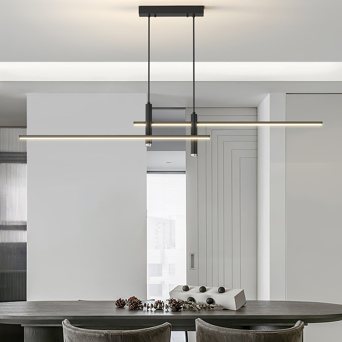 Focused Dining Illumination Modern Linear Pendant Light