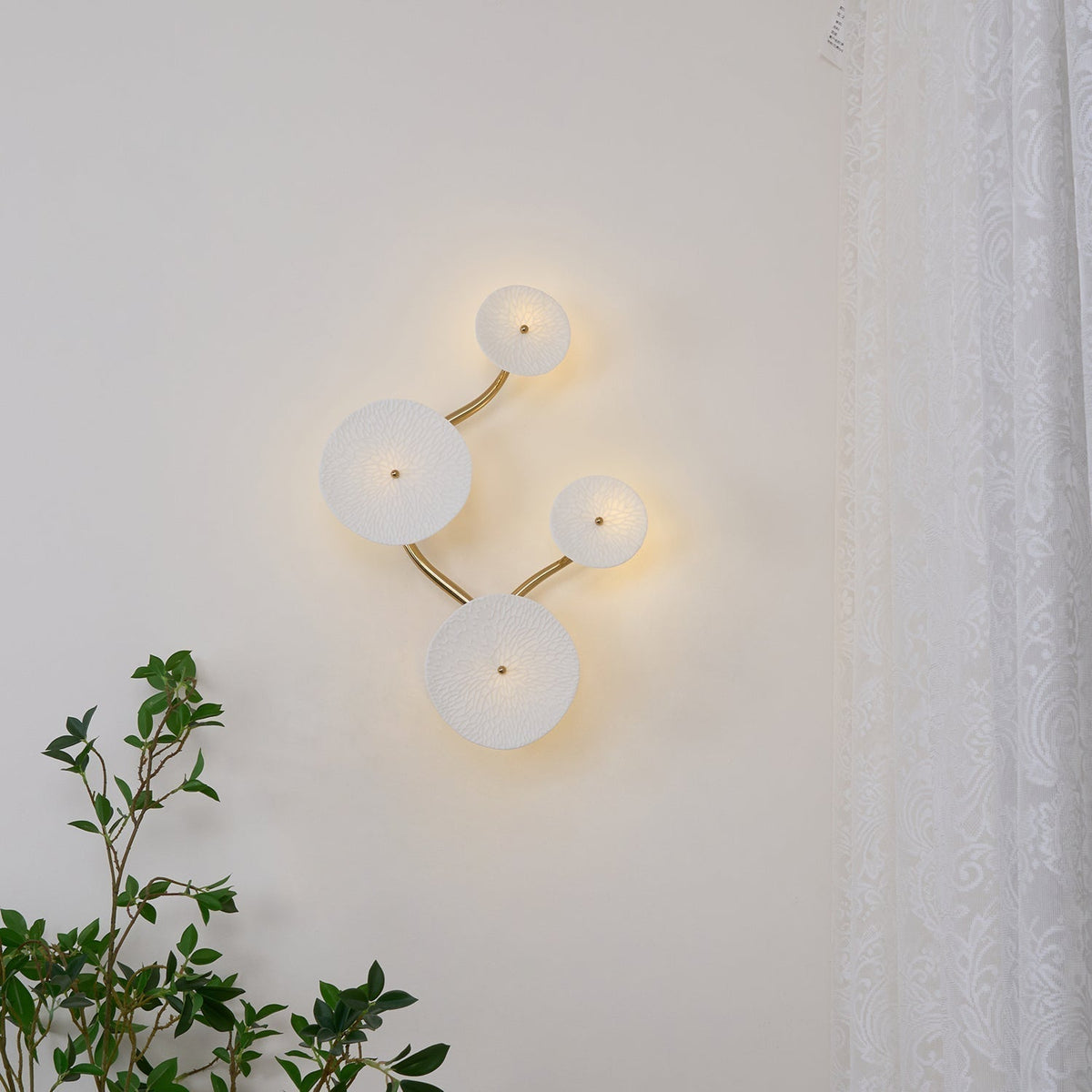 Lotus Petal Ceramic Serene Wall Light