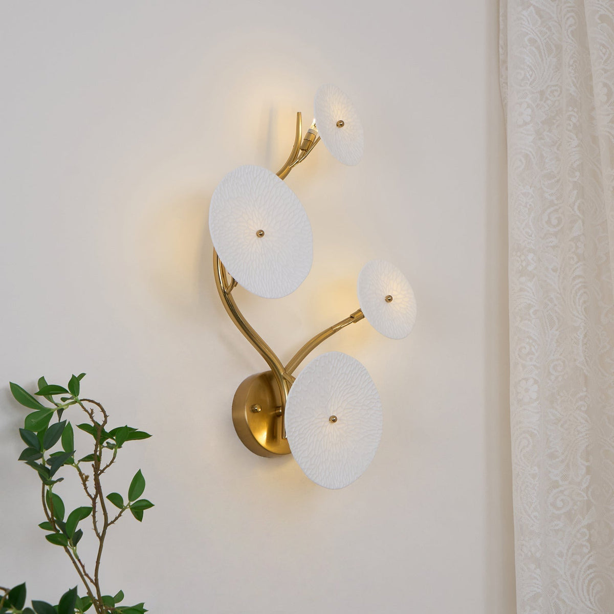 Lotus Petal Ceramic Serene Wall Light