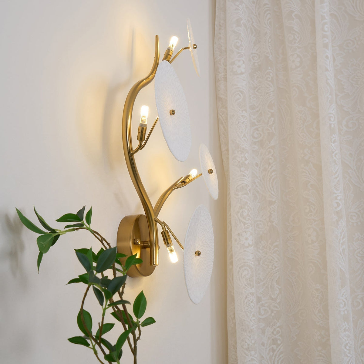 Lotus Petal Ceramic Serene Wall Light