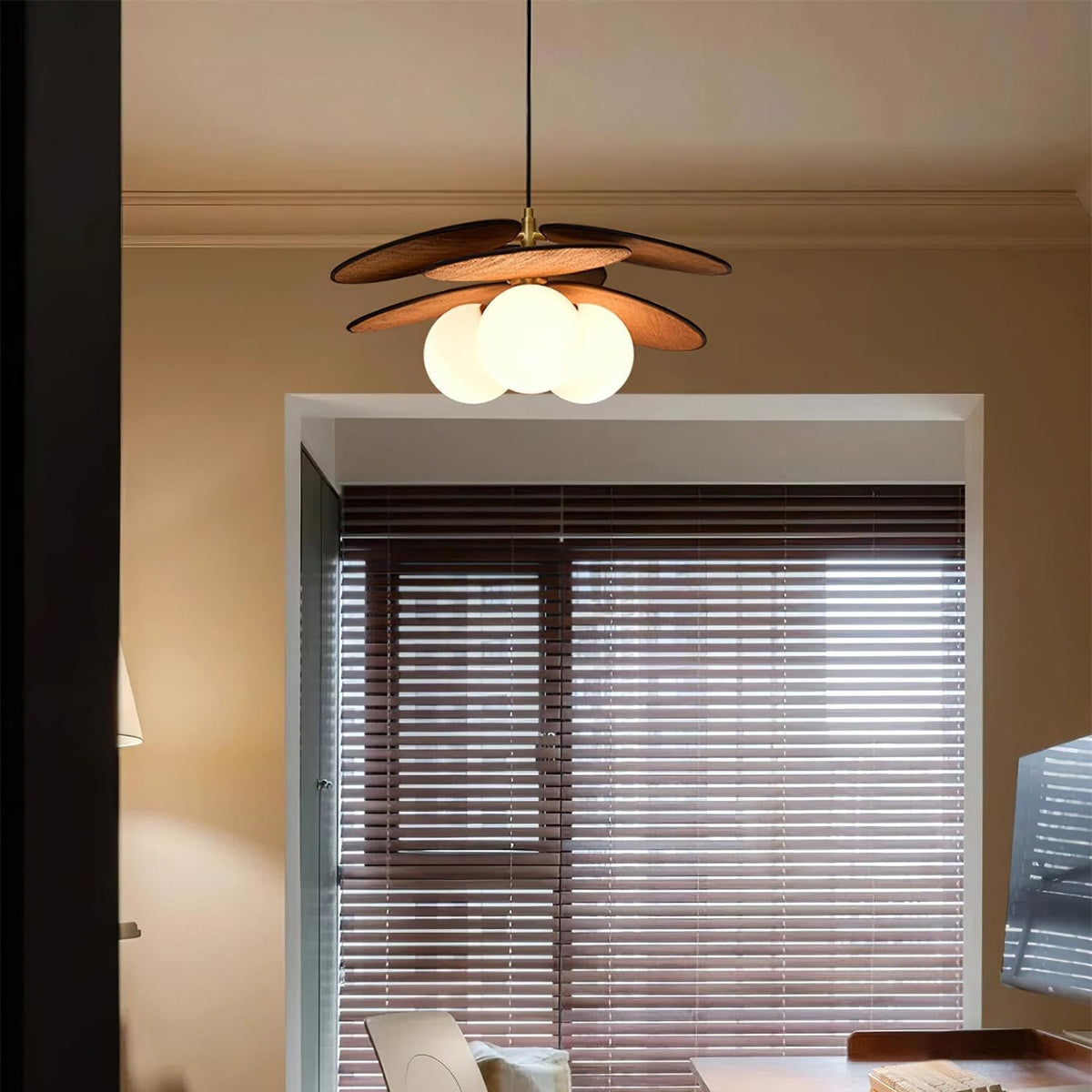 Pendant Light For Warm Ambience Natural Wood Petal