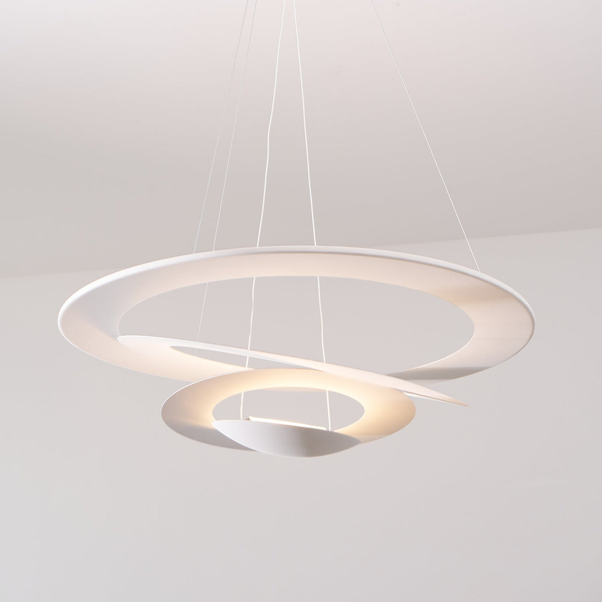 Warm Glow Modern Aluminum Lumenia Pendant Light