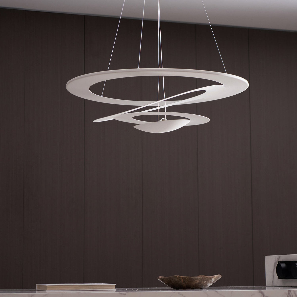 Warm Glow Modern Aluminum Lumenia Pendant Light