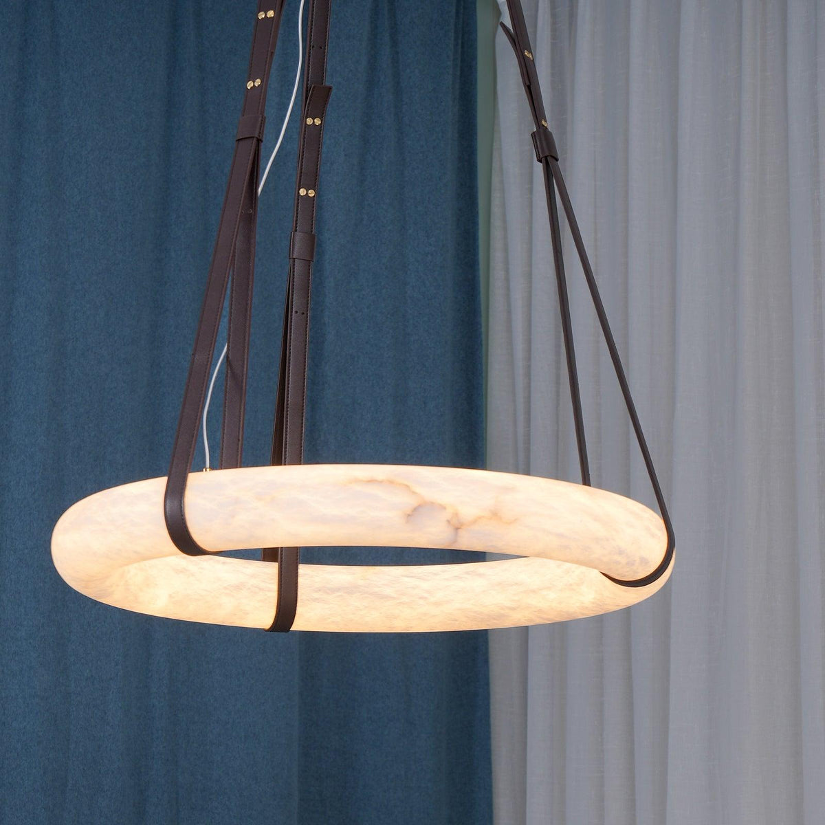 Alabaster Ring And Leather Straps Star Pendant Light