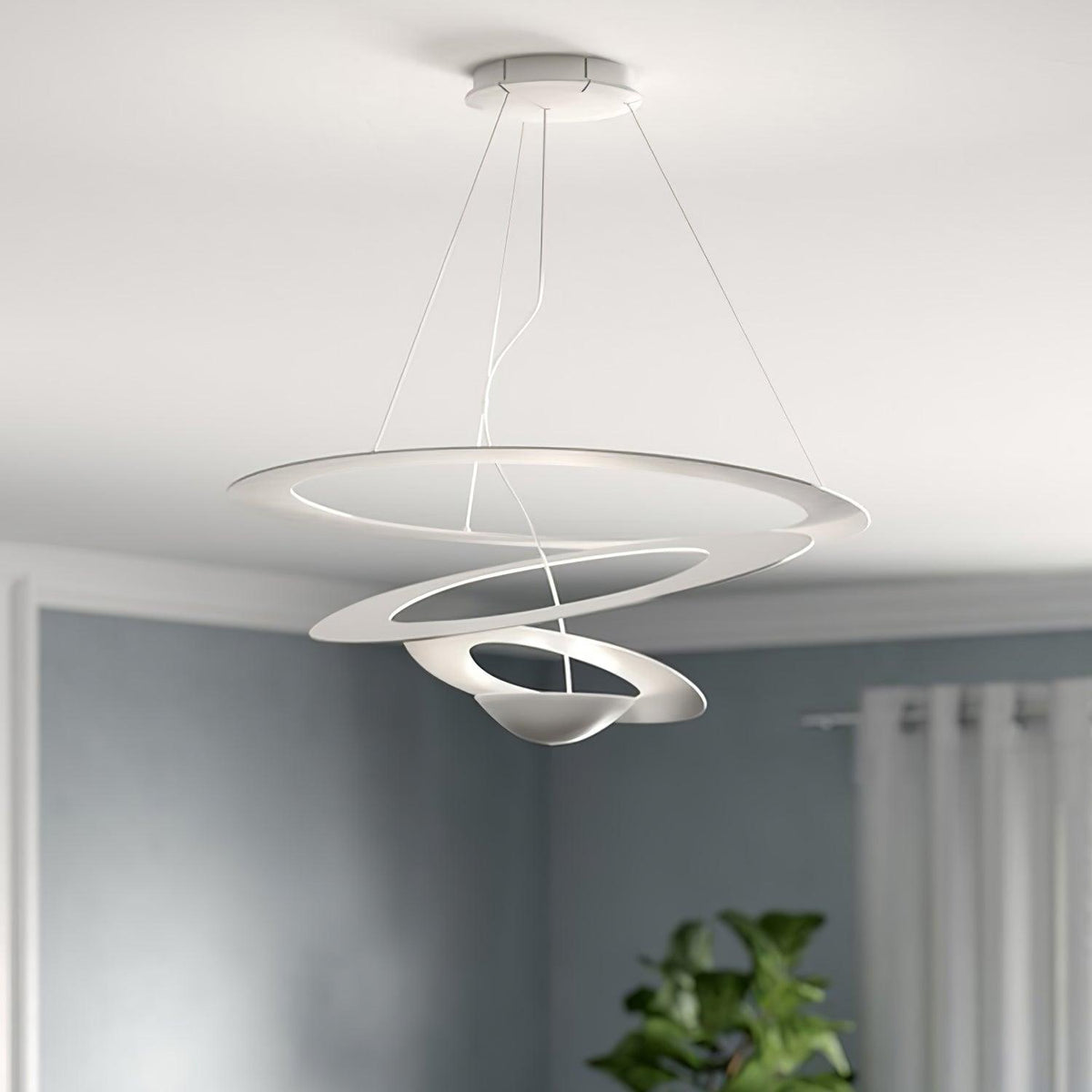 Warm Glow Modern Aluminum Lumenia Pendant Light