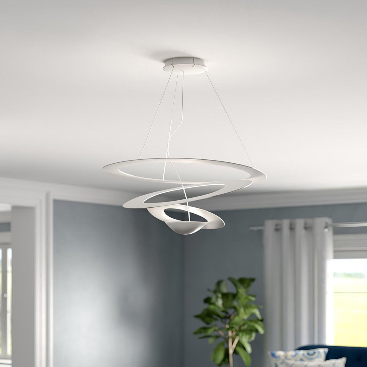 Warm Glow Modern Aluminum Lumenia Pendant Light